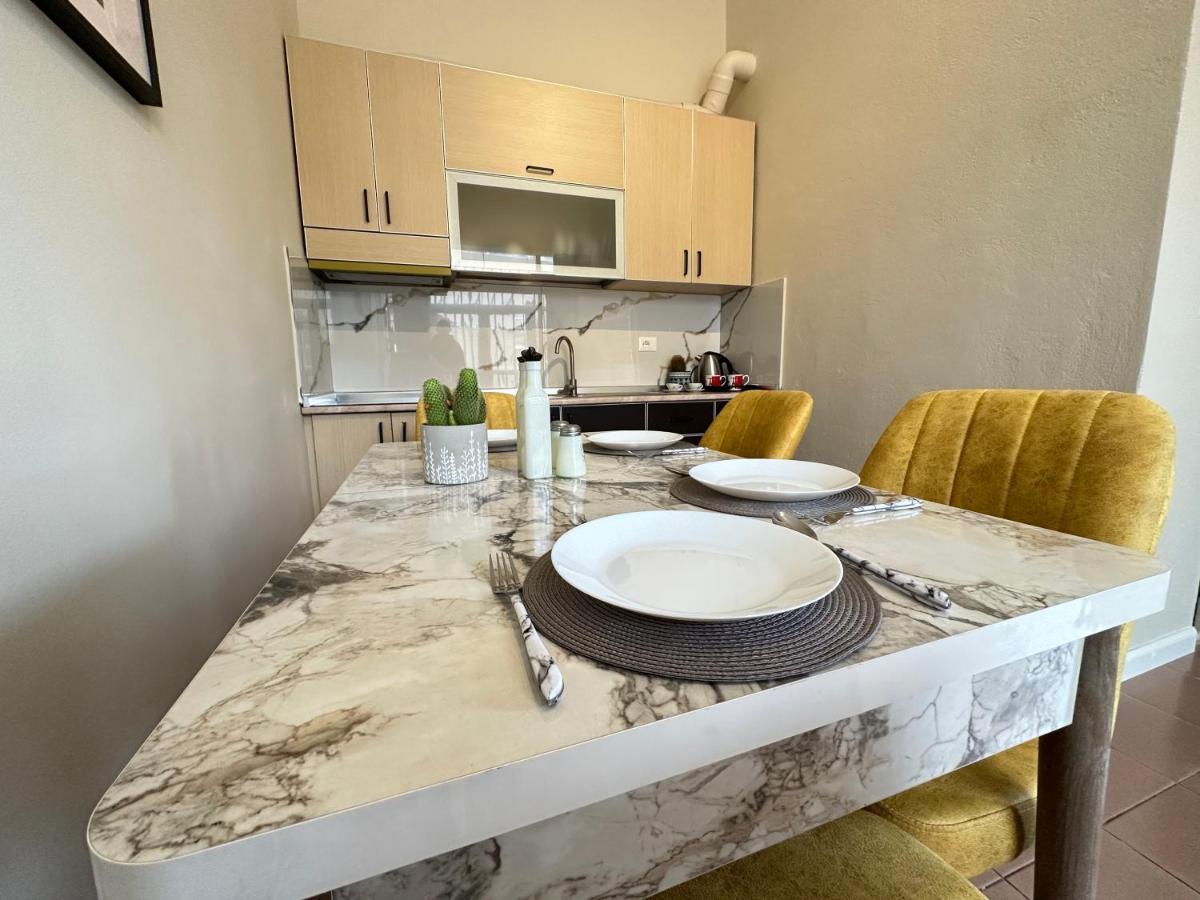 Rias Seaside Apartments Vlorë 외부 사진